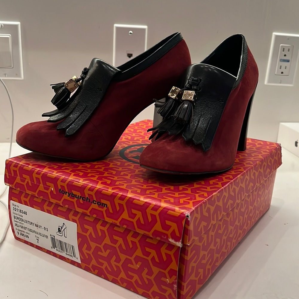 Tory Burch Aurelia Pump